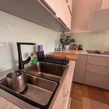 V Meste * Bratislava